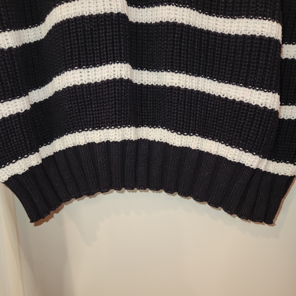 Adyson Parker Black/White Stripe 3 Button Collared Sweater Size S Drop Shoulder - Picture 3 of 10
